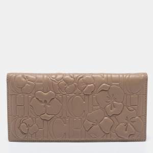 Pre Owned CH Carolina Herrera Beige Floral Embossed Leather Bifold Continental Wallet