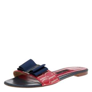 Pre Owned CH Carolina Herrera Red/Blue Leather And Fabric Bow Detail Flat Sandals Size 36