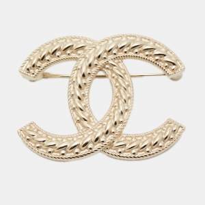 Pre Owned Chanel CC Gold Tone Brooch
