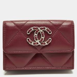Pre Owned Chanel 19 Burgundy Quilted Leather Trifold Wallet