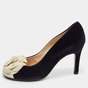 Chanel Black/Cream Velvet CC Camelia Pumps Size 36