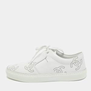 Chanel White Leather CC  Lace Up Sneakers Size 38