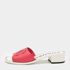 Chanel Pink Leather CC Slide Sandals Size 39.5