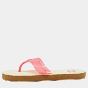 Pre Owned Chanel Pink Rubber CC Thong Flat Sandals Size 39