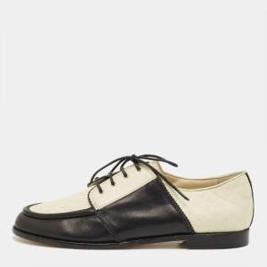 Pre Owned Chanel White/Black Quilted Leather CC Hamburg Lace Up Derby Size 40