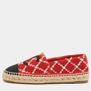 Pre Owned Chanel Red/Black Tweed and Canvas CC Cap Toe Espadrille Flats Size 39