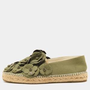 Pre Owned Chanel Olive Green Canvas CC Camelia Espadrille Flats Size 39