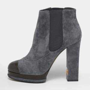 مملوكة مسبقًا Chanel Size 39.5 Grey/Green Leather and  Suede Ankle Length Boots