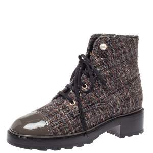 Chanel Multicolor Tweed And Patent Leather CC Cap Toe Pearl Embellished Combat Ankle Boots Size 40