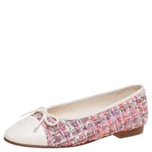 مملوكة مسبقًا Chanel Cream/Pink Tweed And Leather CC Cap Toe Bow Ballet Flats Size 37