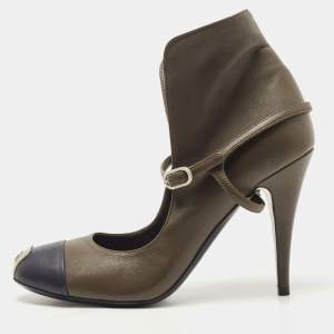 Pre Owned Chanel Green/Black Leather May Jane Pumps Size 38.5