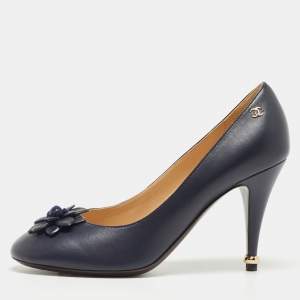 Pre Owned Chanel Navy Blue Leather Camelia Applique Pumps Size 39