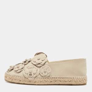 Chanel Grey Nubuck Leather CC Camelia Espadrille Flats Size 41