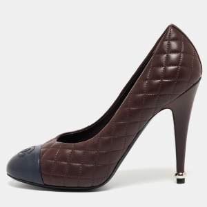 Pre Owned Chanel Burgundy/Navy Blue Quilted Leather CC Cap Toe Pumps Size 38.5