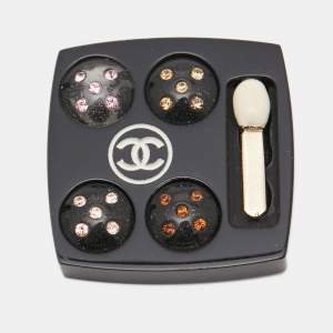 مملوكة مسبقًا Chanel Eyeshadow Palette Resin Crystals Enamel Gold Tone Brooch