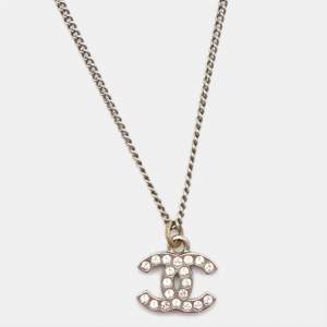 Pre Owned Chanel  CC Crystals Silver Tone Pendant Chain Necklace