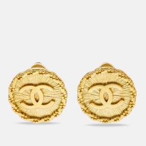 Pre Owned Chanel CC Vintage Gold Tone Clip on Earrings