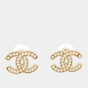 Pre Owned Chanel CC Faux Pearl Gold Tone Stud Earrings