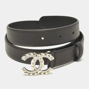 مملوكة مسبقًا Chanel Black Leather CC Crystals Belt 80CM