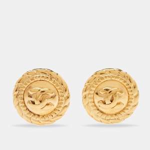 Pre Owned Chanel CC Gold Tone Clip-on Round Stud Earrings