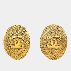 Chanel Oval Earrings Clip-On Gold