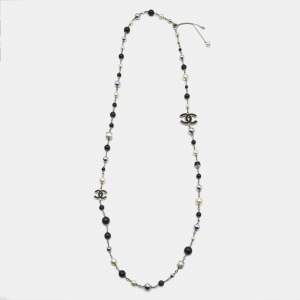 Chanel CC Faux Pearl Beads Enamel Silver Tone Station Necklace