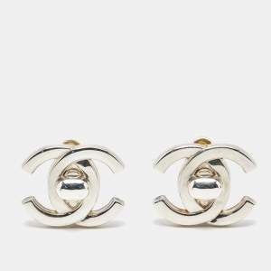 Pre Owned Chanel CC Turnlock Silver Tone Earring