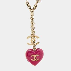 Pre Owned Chanel CC Heart Faux Pearl Enamel Crystals Gold Tone Chain Necklace