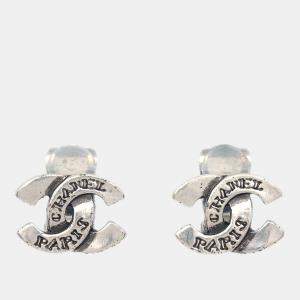 Pre Owned Chanel CC Earrings Clip-On Silver