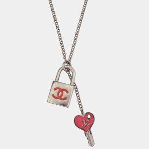 Pre Owned Chanel Padlock Key Pendant Necklace Silver Pink