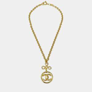 Pre Owned Chanel Gold Medallion Chain Pendant Necklace