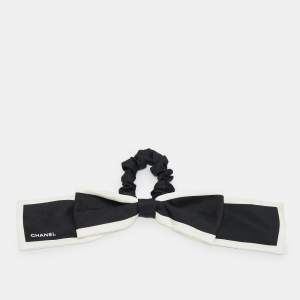 Pre Owned Chanel Black Silk Bow Scrunchie