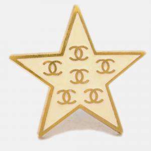 Pre Owned Chanel Star Brooch Pin White