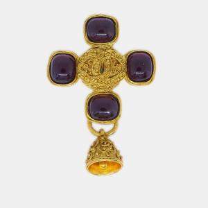 Pre Owned Chanel Gripoix Brooch Pin Gold Red