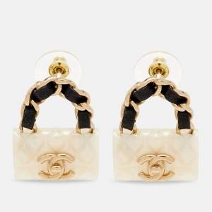 Pre Owned Chanel CC Resin Bag Motif Leather Gold Tone Stud Earrings