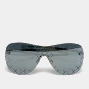 Pre Owned Chanel Black Mirrored 71158 Quilted Rimless Shield Sunglasses