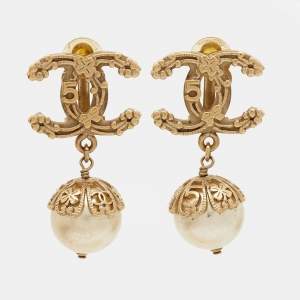 Pre Owned Chanel CC Faux Pearl Gold Tone Earrings