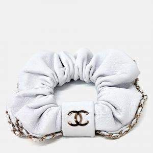 Pre Owned Chanel White hair scrunchie