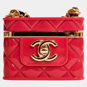 مملوكة مسبقًا Chanel 2022 Magenta Resin Mini Vanity Case Pendant Chain Necklace