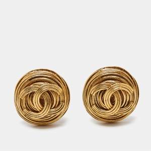 مملوكة مسبقًا Chanel CC Gold Tone Earrings