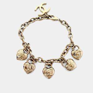 مملوكة مسبقًا Chanel heart-embellished bracelet