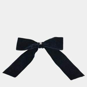 مملوكة مسبقًا Chanel Black velvet ribbon hairpin