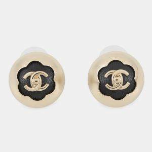 Pre Owned Chanel Cc Logo Dome Earrings Black Leather Gold Plated