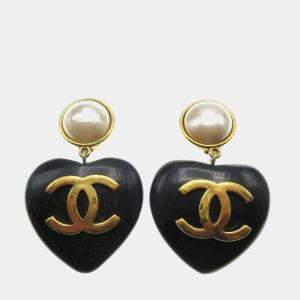مملوكة مسبقًا Chanel Artificial Pearl Dangle Heart Earrings Clip-On Black 28
