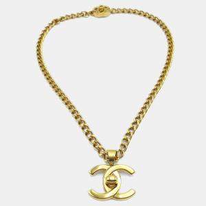 Pre Owned Chanel Turnlock Chain Pendant Necklace Gold