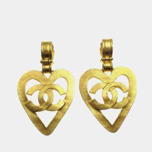 Pre Owned Chanel Heart Dangle Earrings Clip-On Gold