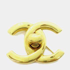 مملوكة مسبقًا Chanel Turnlock Brooch Pin Gold Large