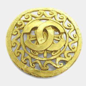 Pre Owned Chanel Medallion Brooch Pin Gold