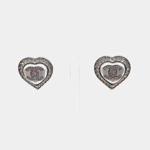 مملوكة مسبقًا أقراط شعار القلب شانيل