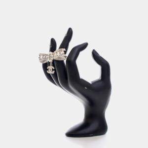 Pre Owned Chanel Crystal CC Bow Ring 